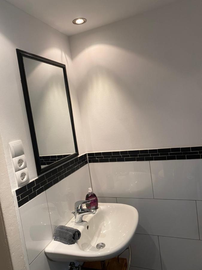 Apartment Duesseldorf-Sued Екстериор снимка